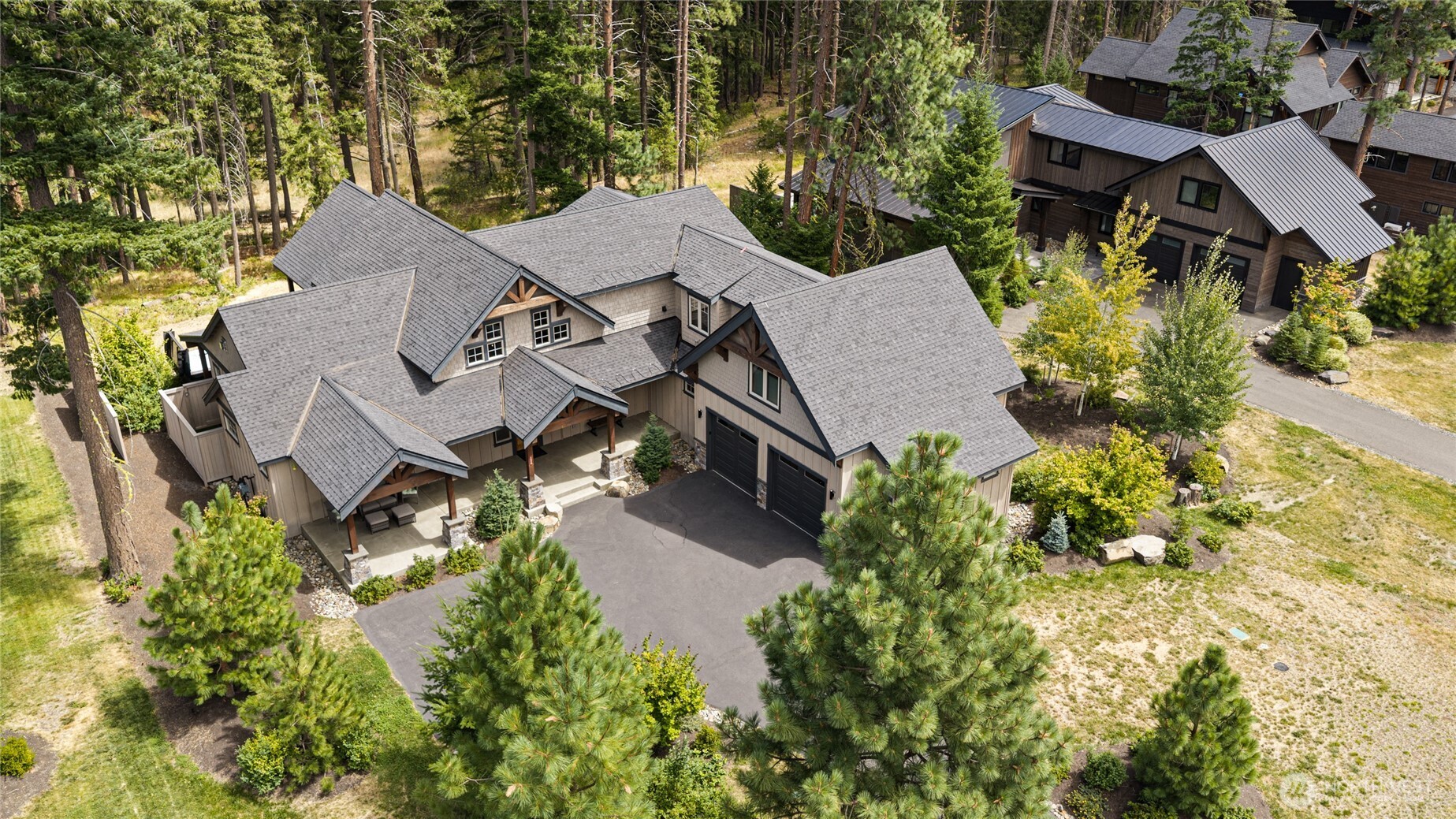1470 Kokanee Loop Property Photo 38