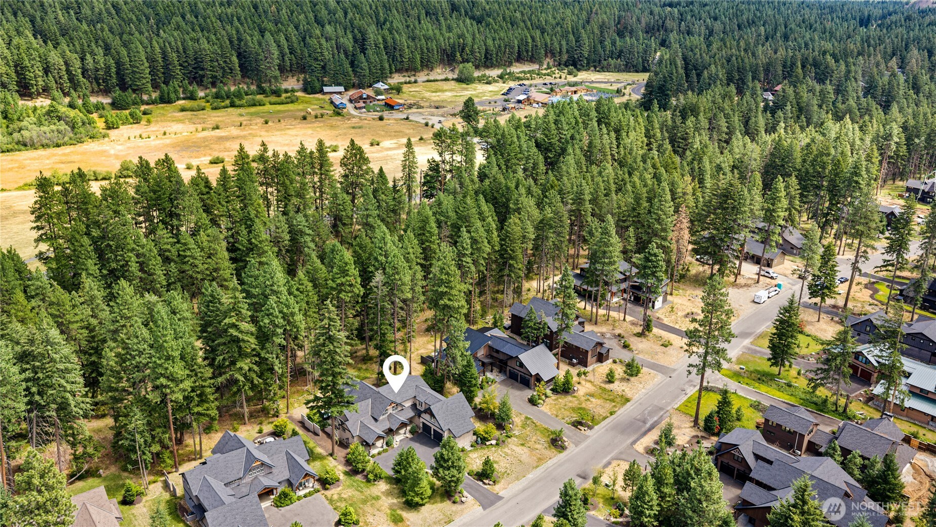 1470 Kokanee Loop Property Photo 39