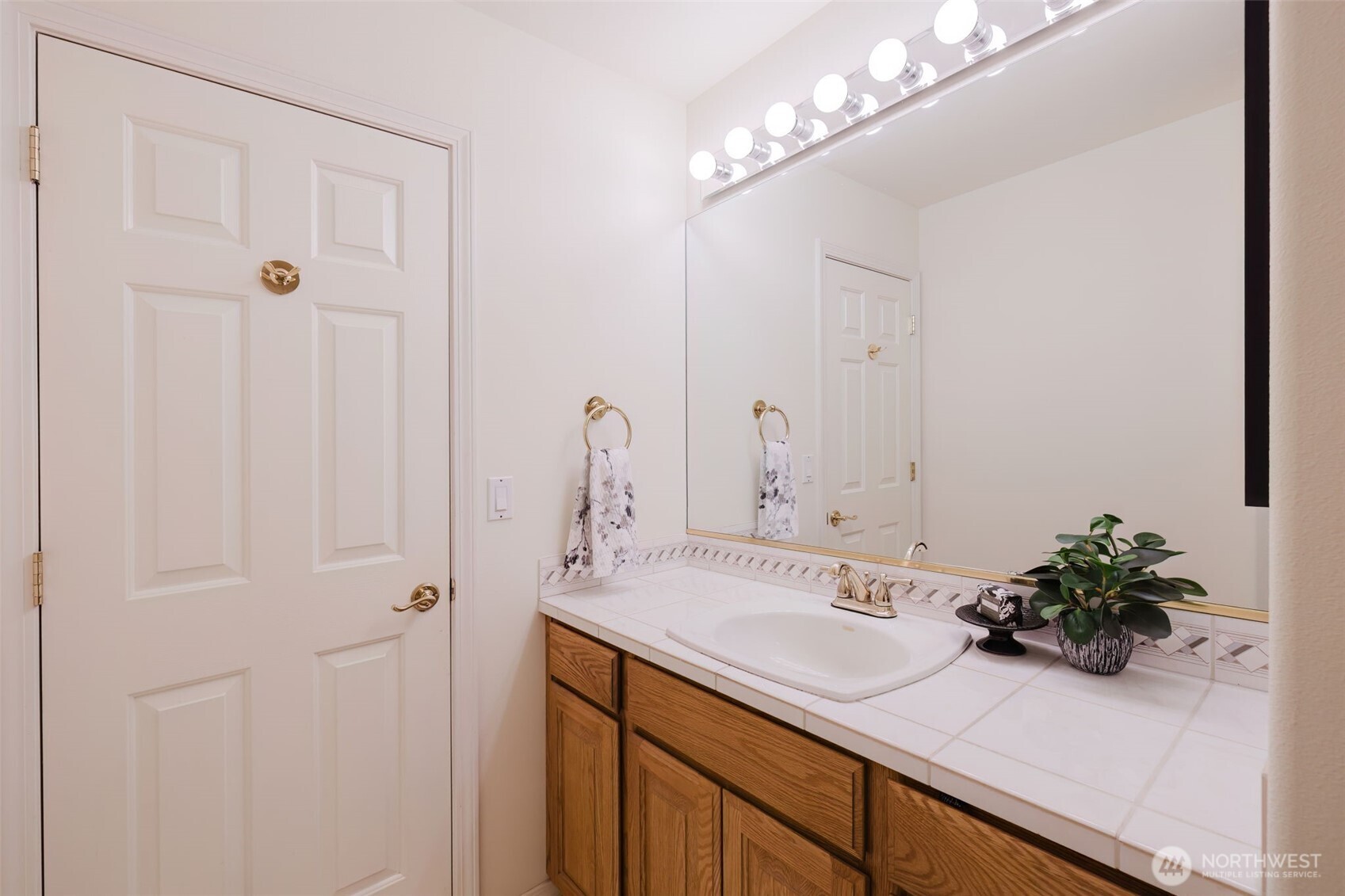 7387 Hawkstone Avenue Property Photo 25