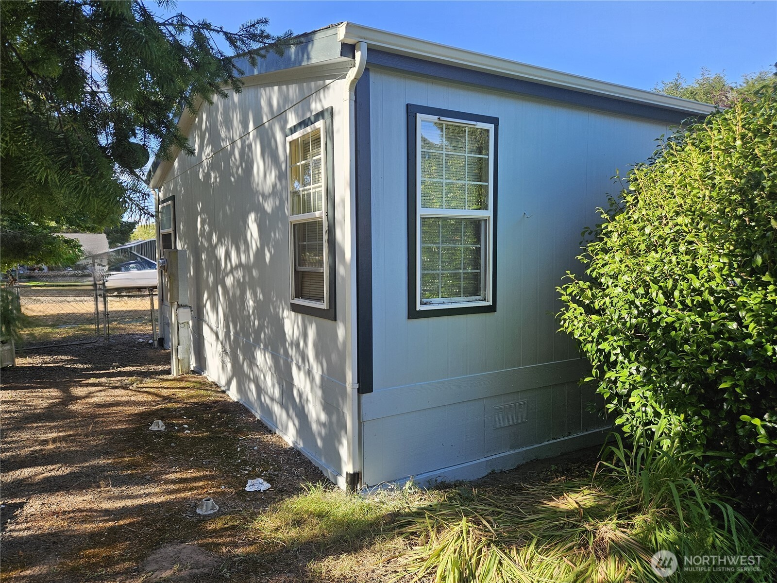 2610 248th Place Property Photo 3