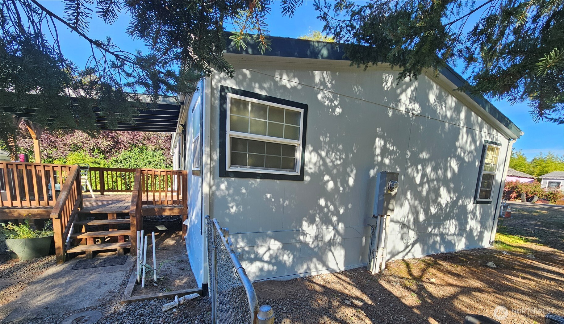 2610 248th Place Property Photo 4
