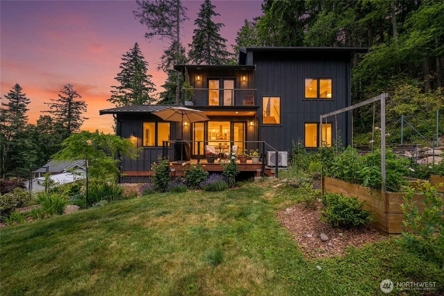 760 Chuckanut Drive Property Photo 1
