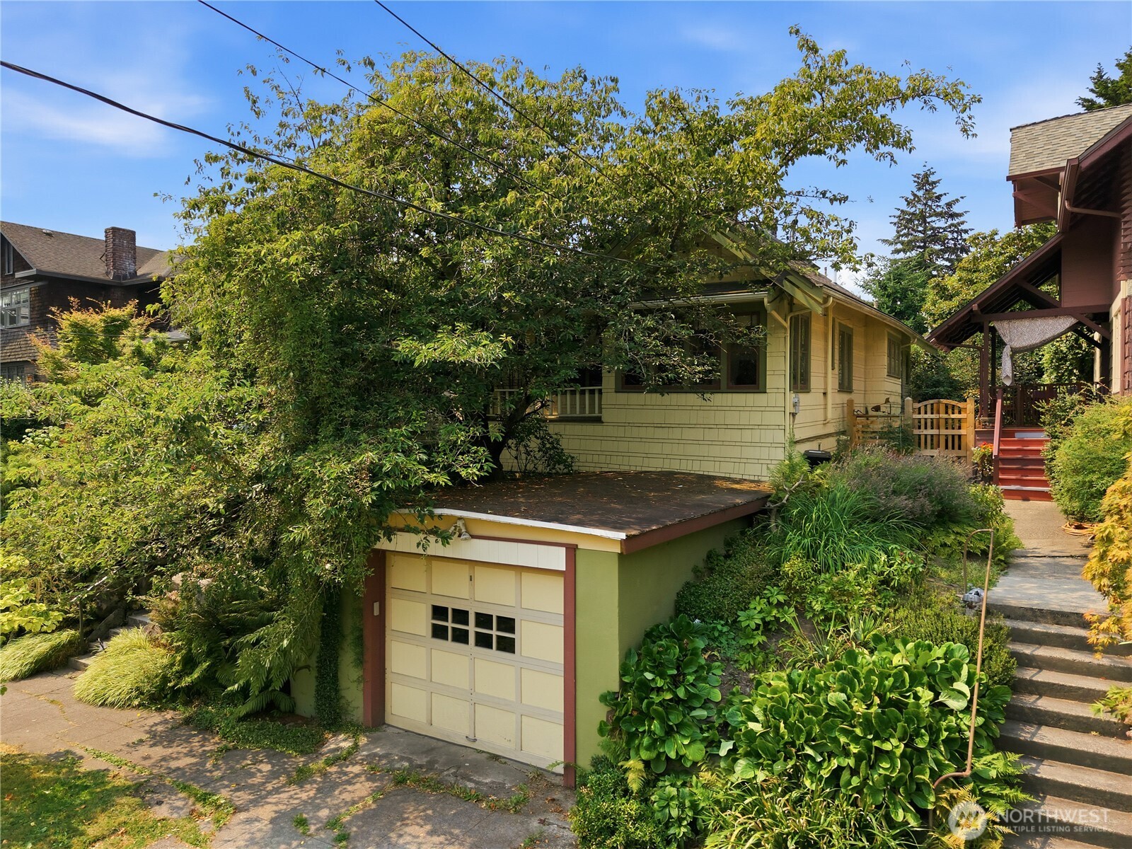 4747 4th Avenue Property Photo 2