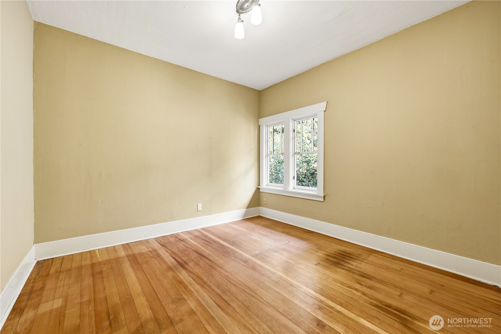 4747 4th Avenue Property Photo 15