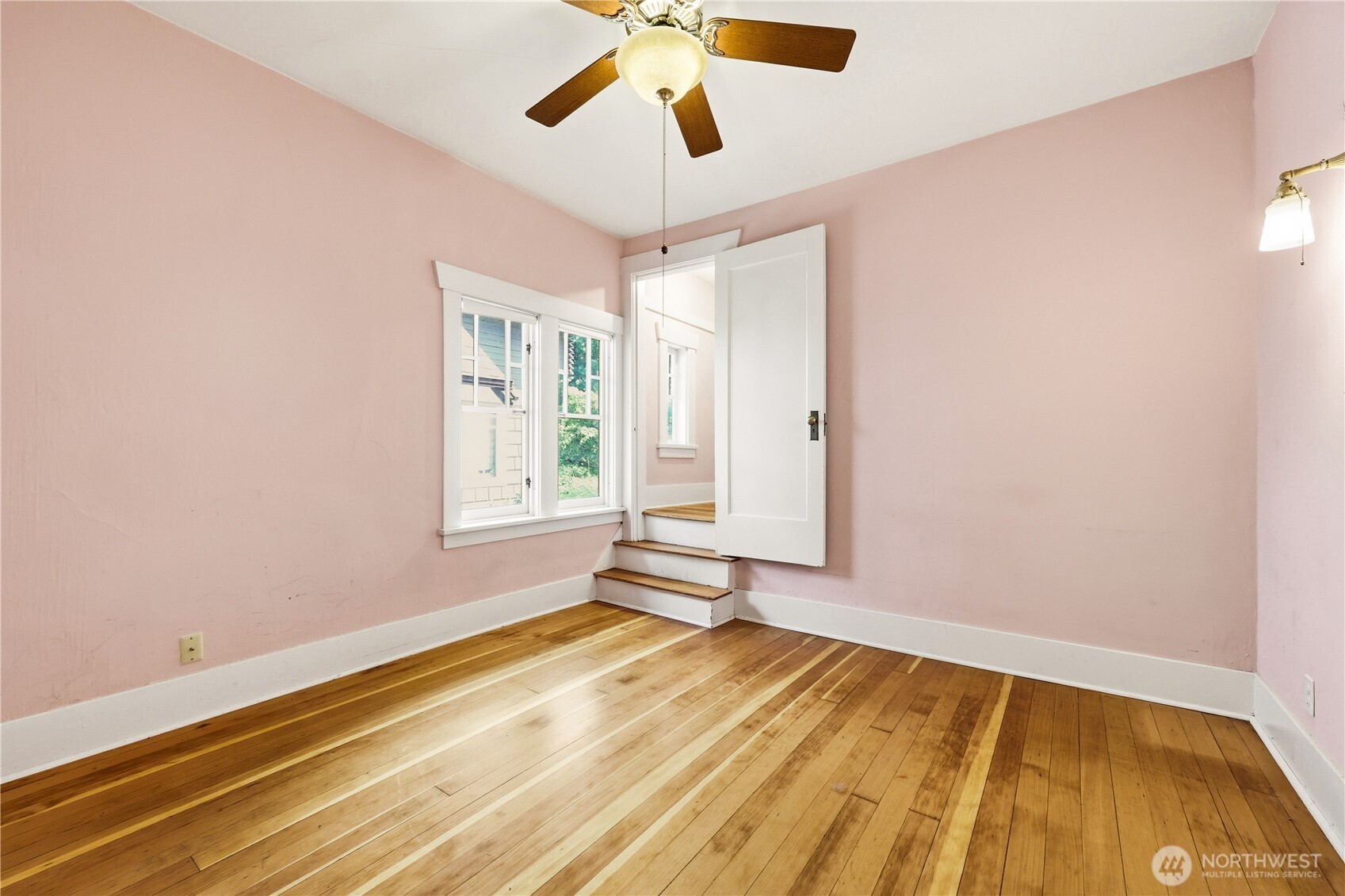 4747 4th Avenue Property Photo 17