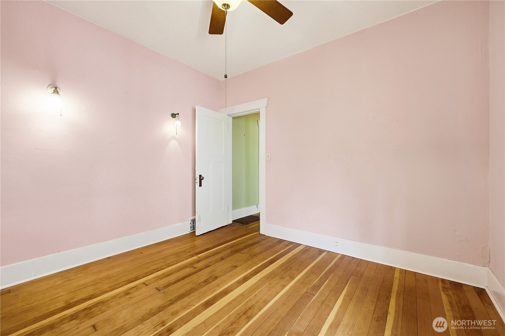 4747 4th Avenue Property Photo 18