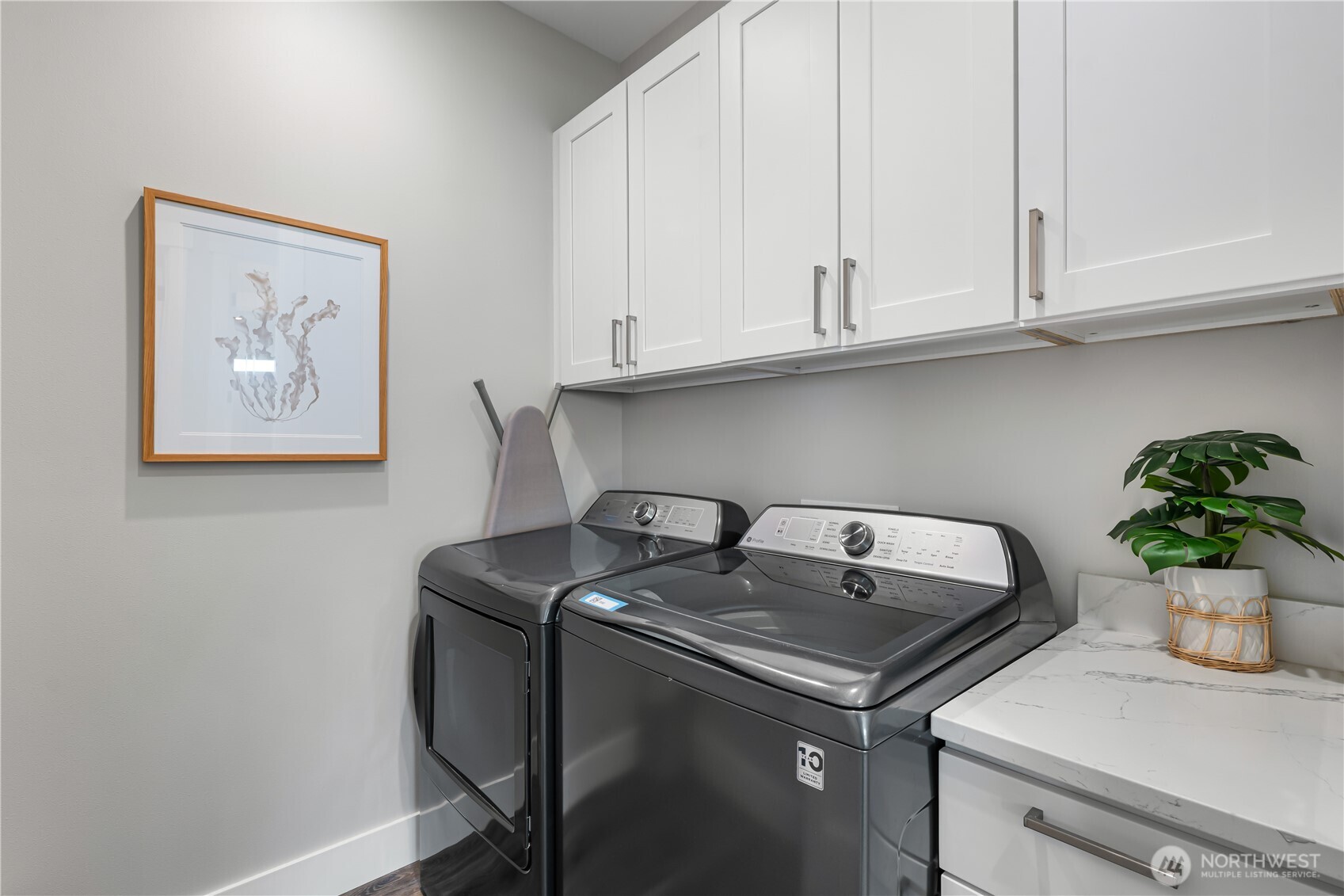 1401 S Cohasset Crest Property Photo 26