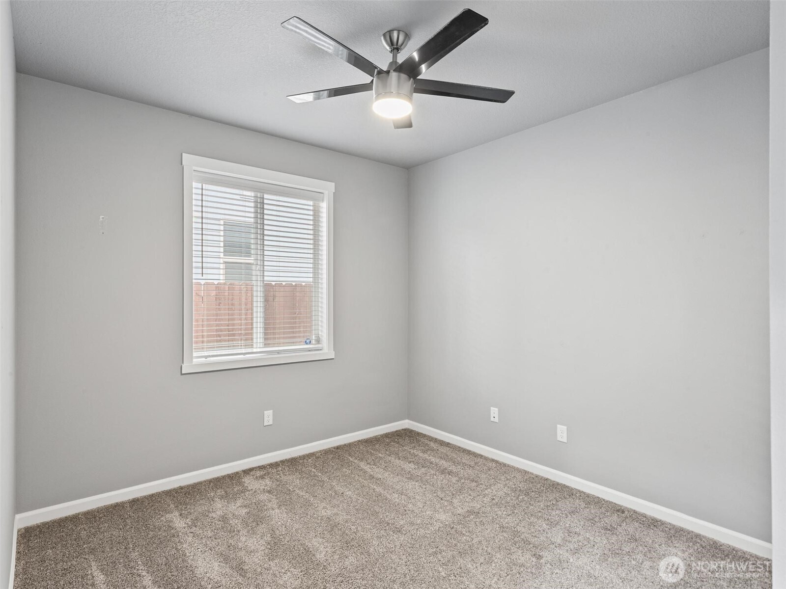 6110 Ne 134th Street Property Photo 25