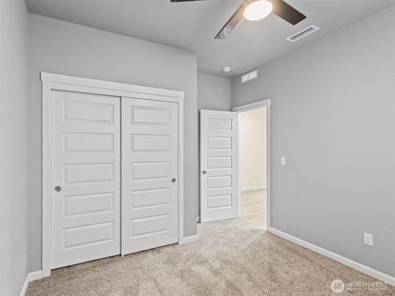 6110 Ne 134th Street Property Photo 26