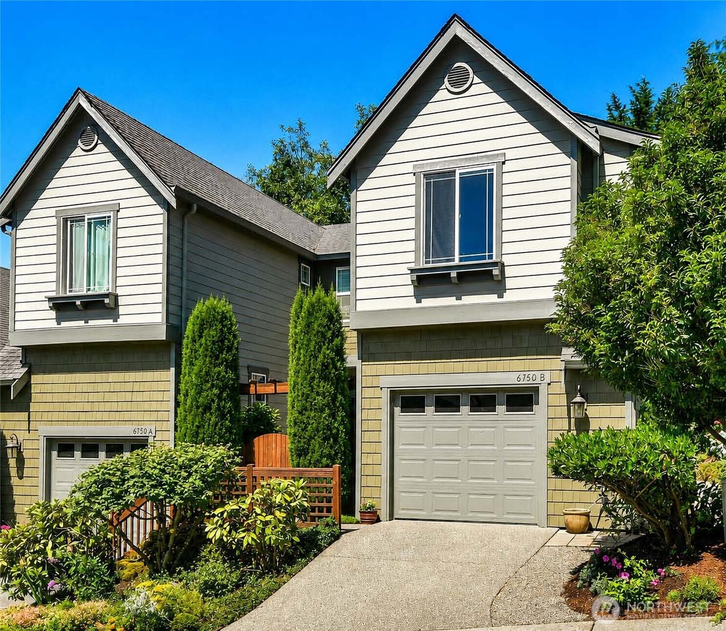 6750 163rd Place B Property Photo 1