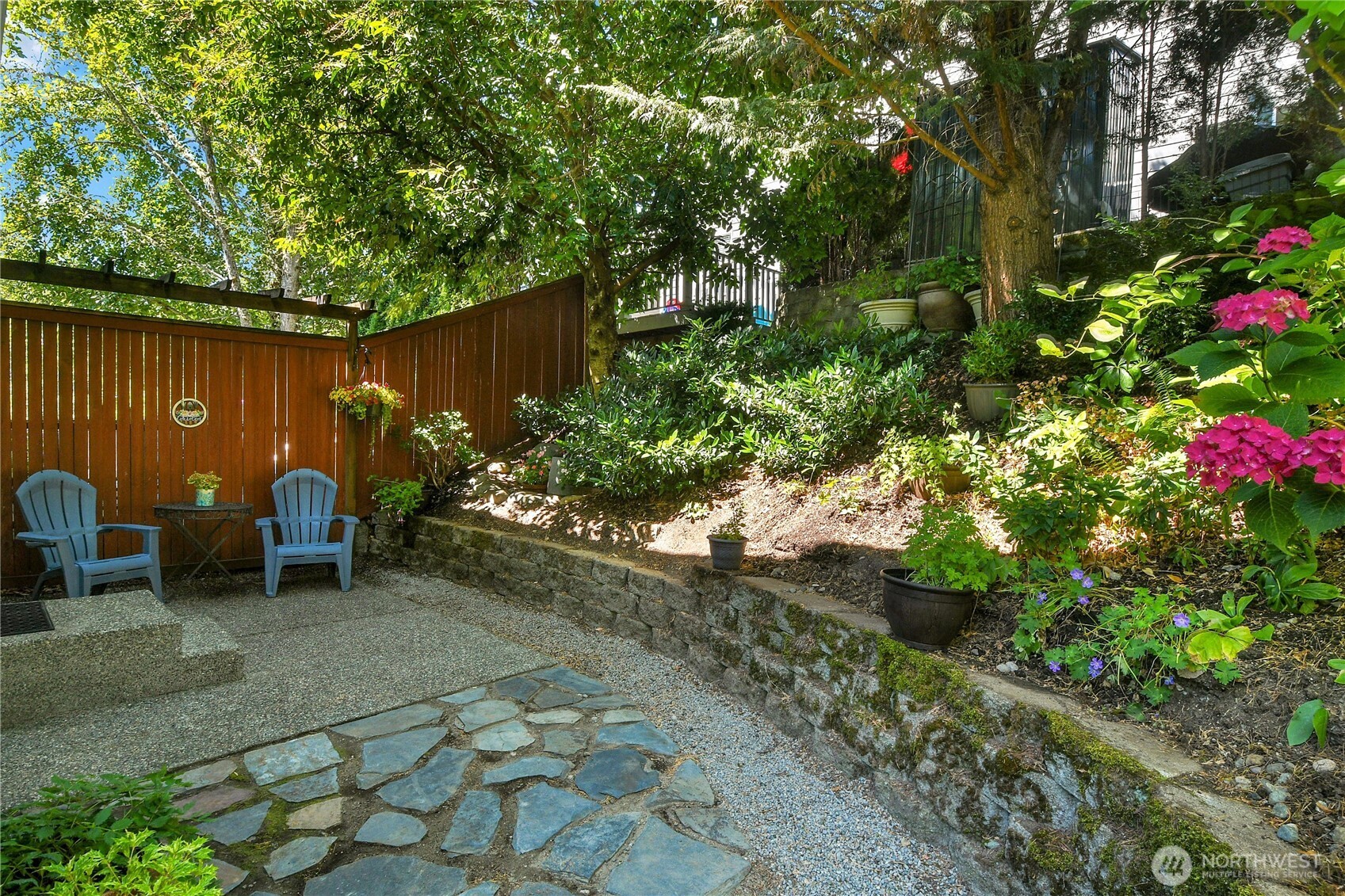 6750 163rd Place B Property Photo 11
