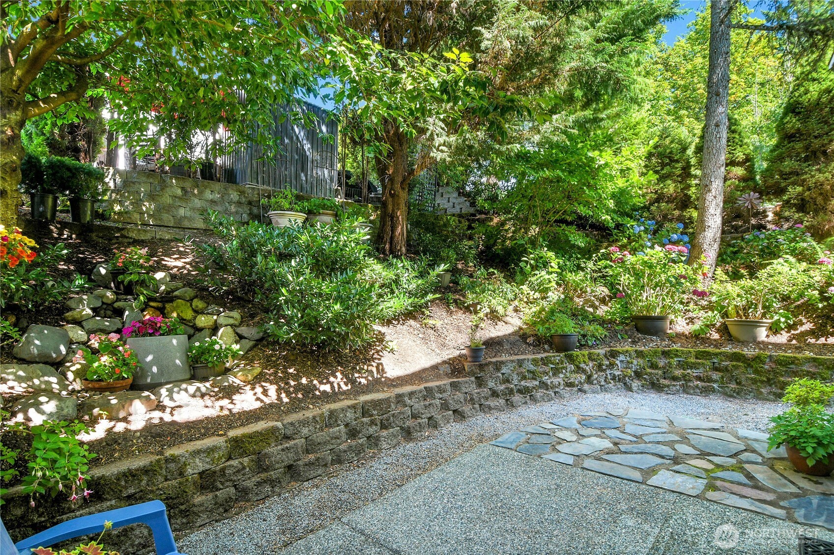 6750 163rd Place B Property Photo 12