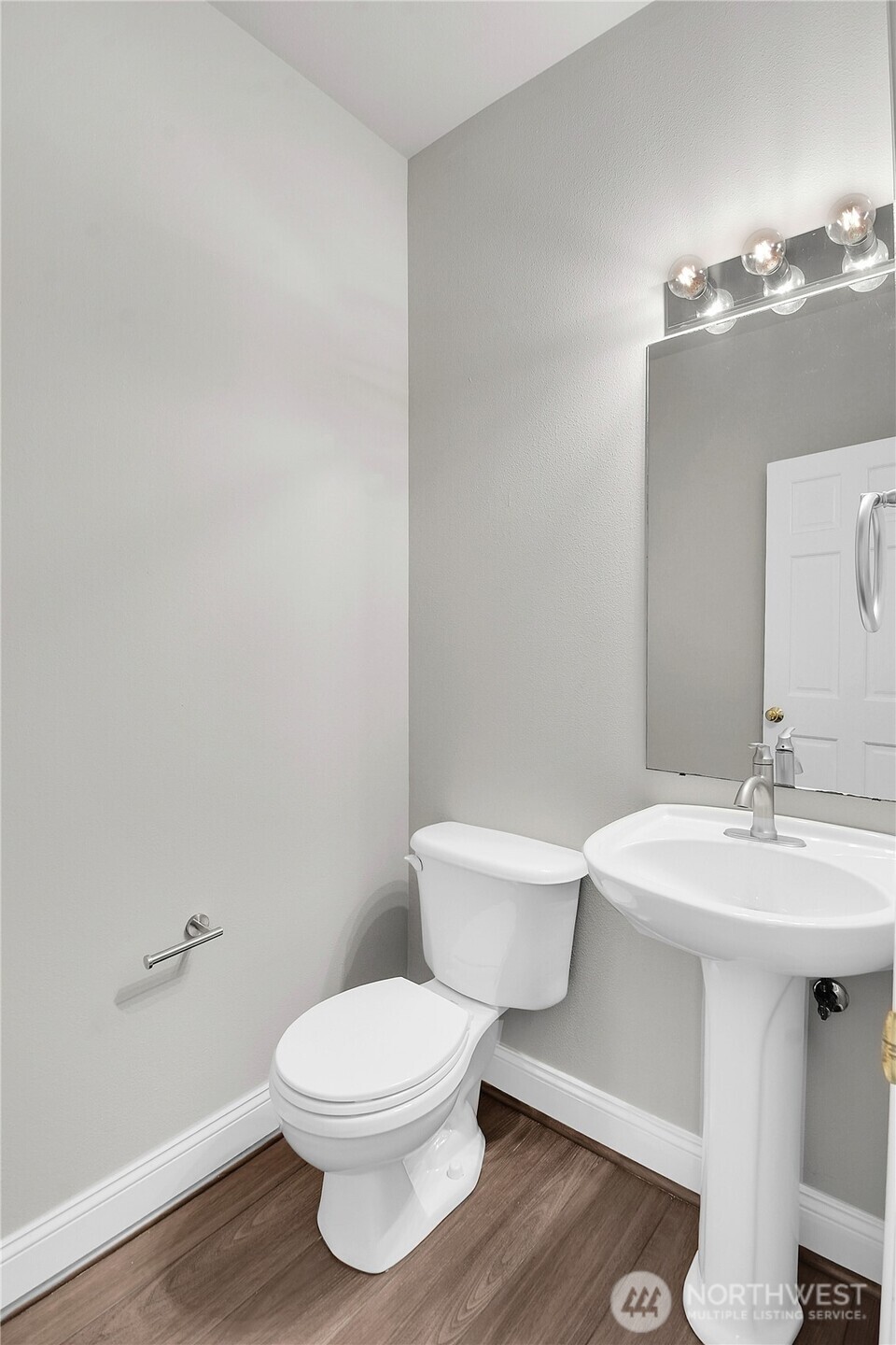 6750 163rd Place B Property Photo 14