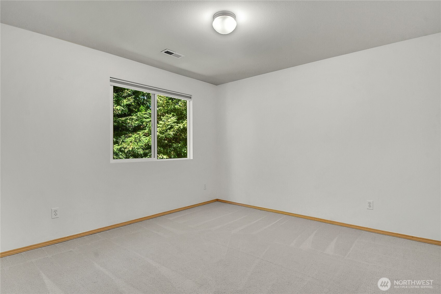 6750 163rd Place B Property Photo 18