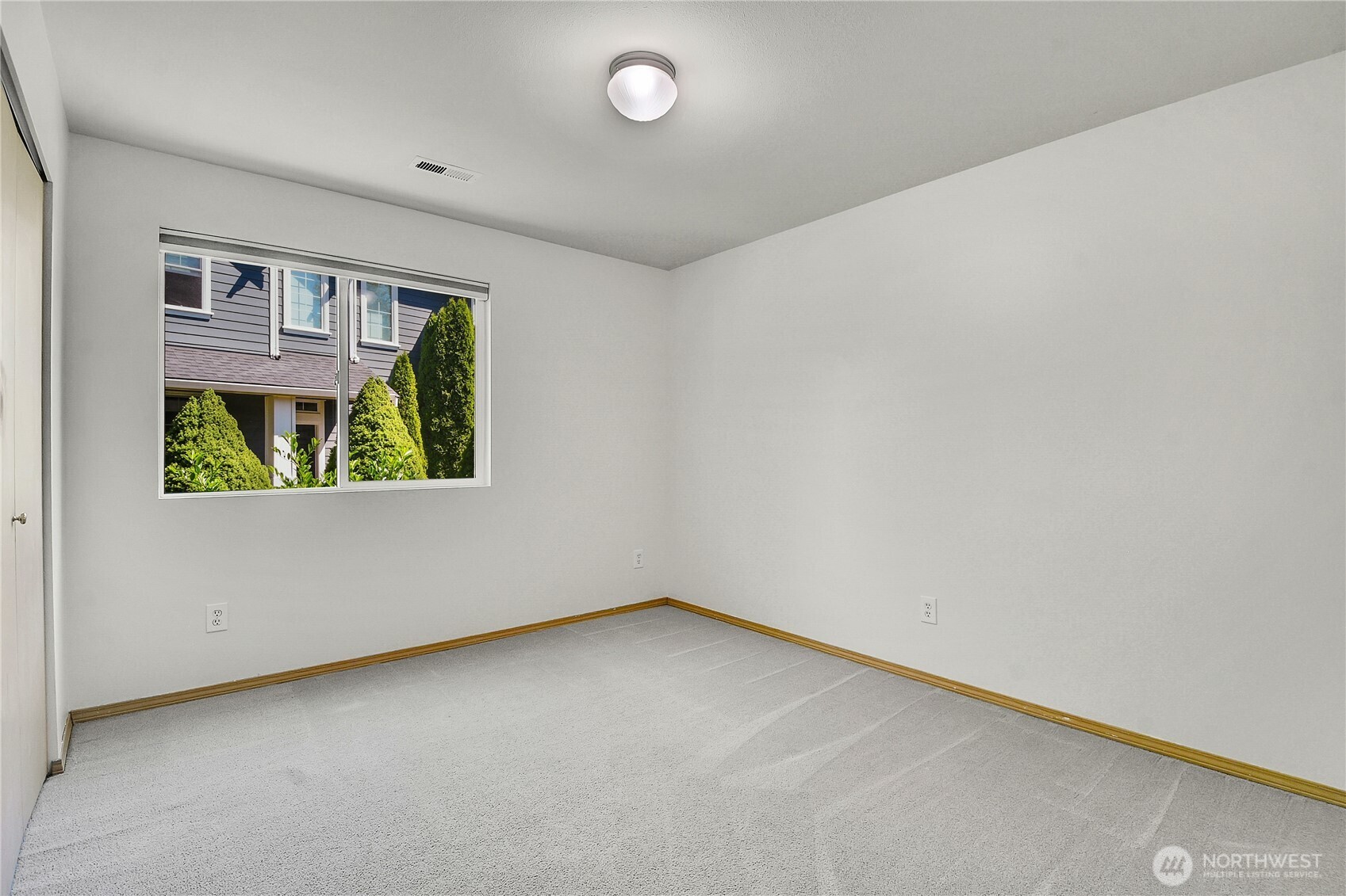 6750 163rd Place B Property Photo 19