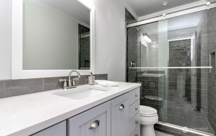 3924 Gay Road Property Photo 10