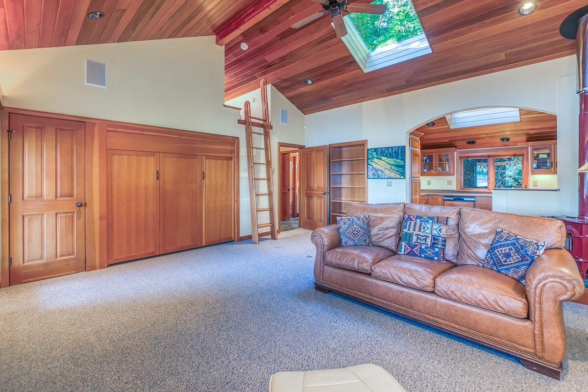 1687 Spring Point Road Property Photo 13