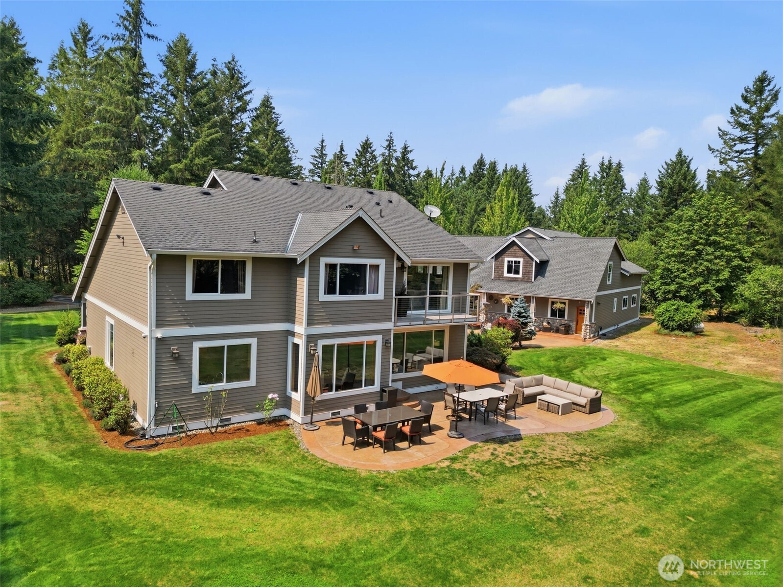 30828 157th Place Property Photo 3