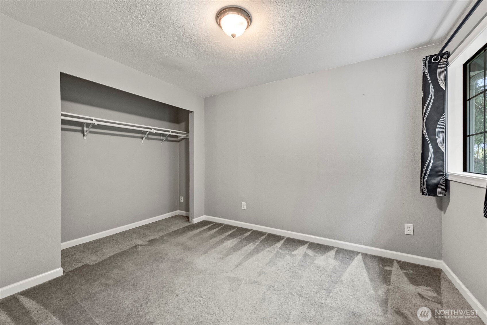 1228 Ne Brockman Place Property Photo 20