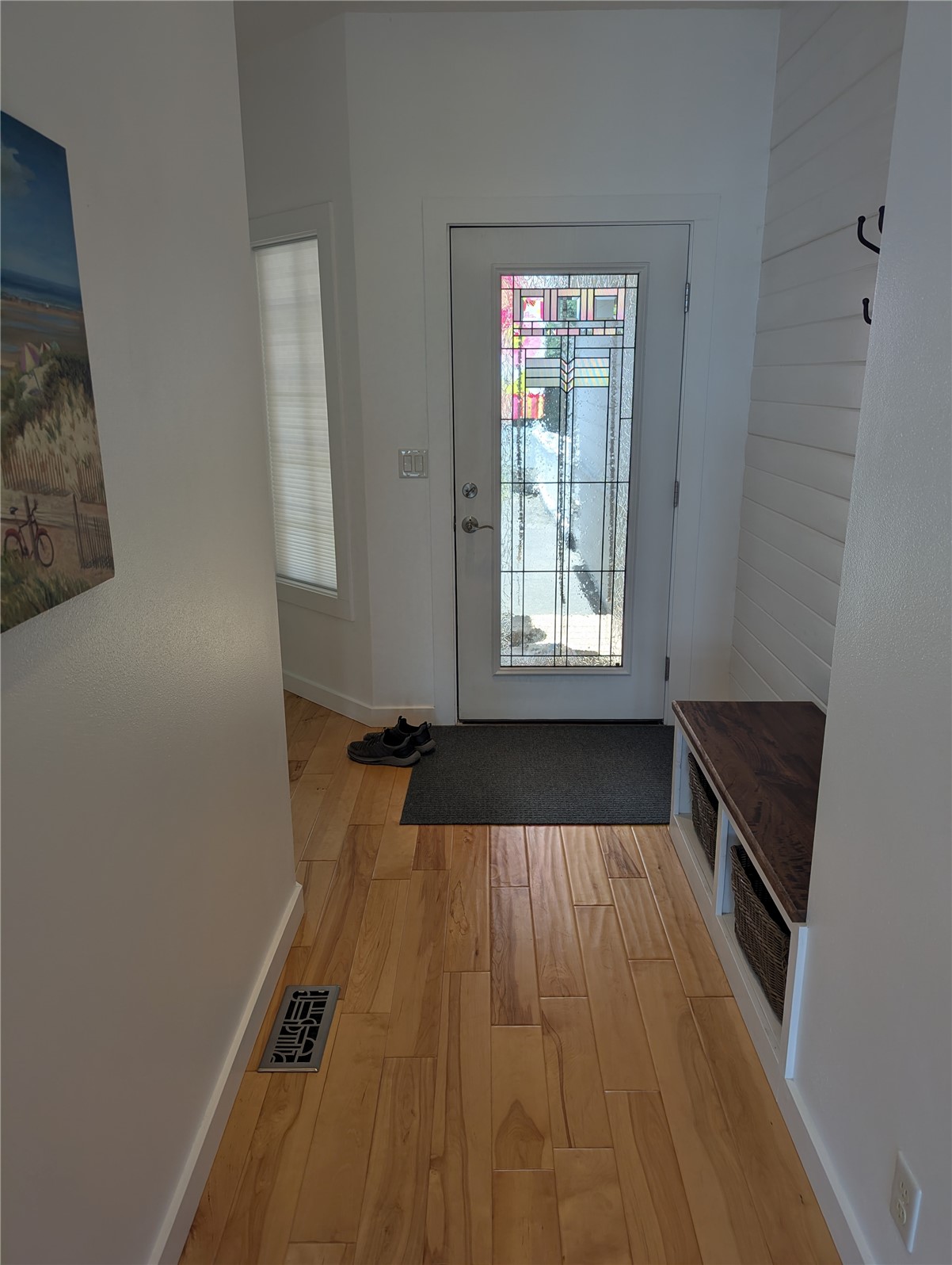 268 Sunrise Avenue Property Photo 4
