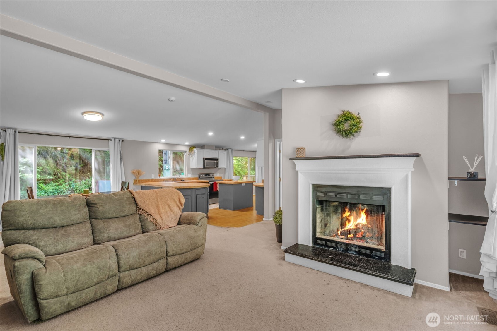 17710 Russian Road Property Photo 4