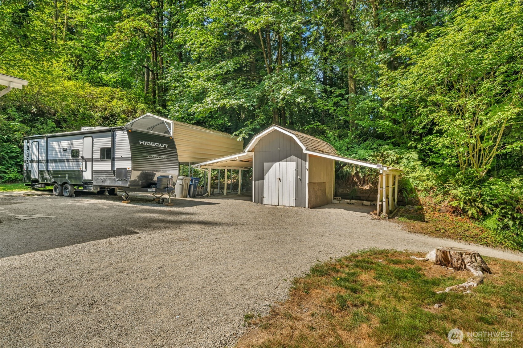 17710 Russian Road Property Photo 25