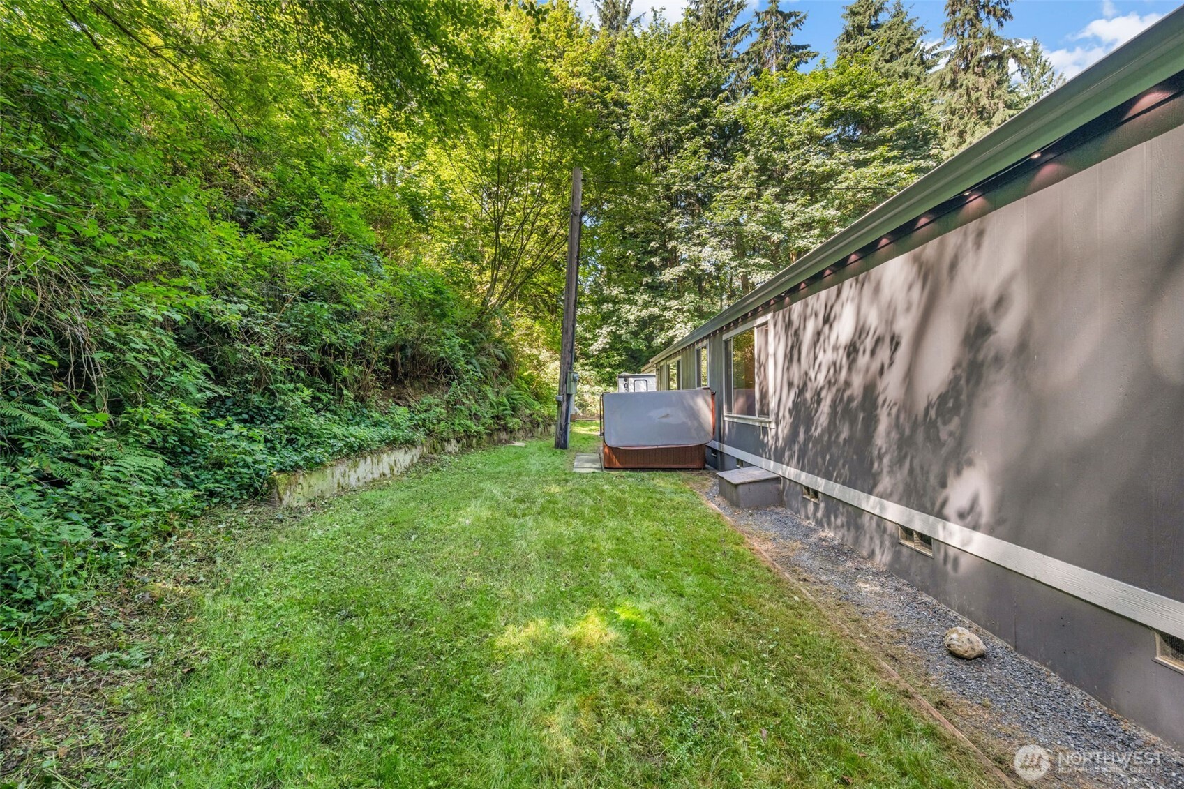 17710 Russian Road Property Photo 28
