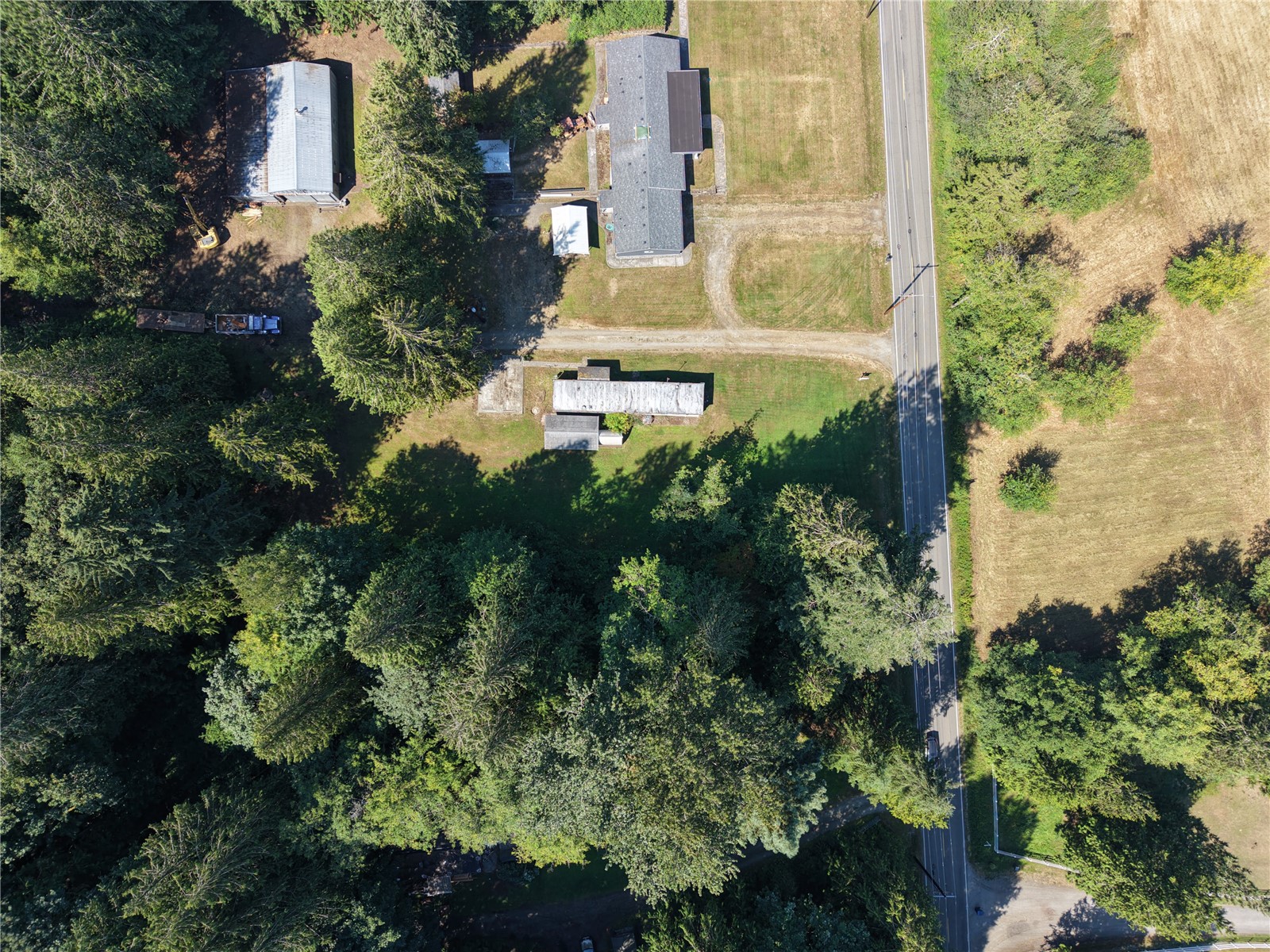 28610 3rd Avenue Property Photo 3