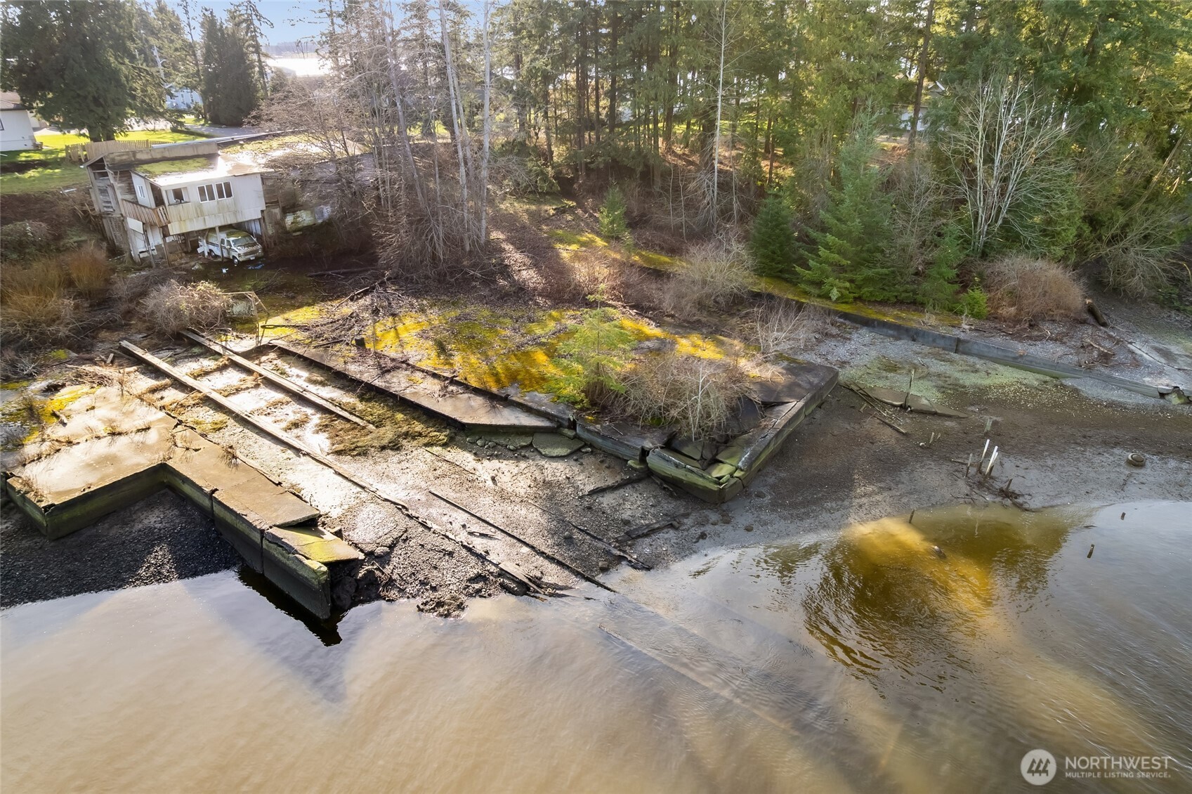 9088 Shipyard Lane Property Photo 12