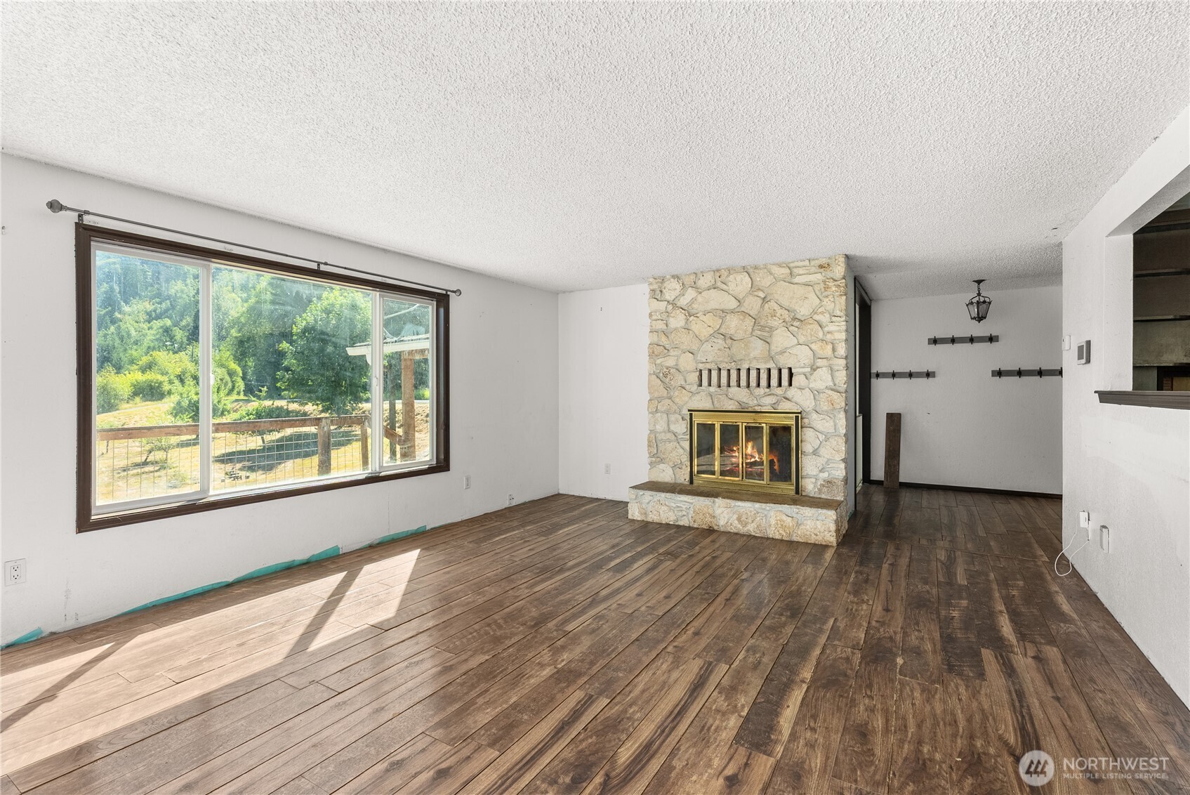 431 Highland Valley Road Property Photo 16
