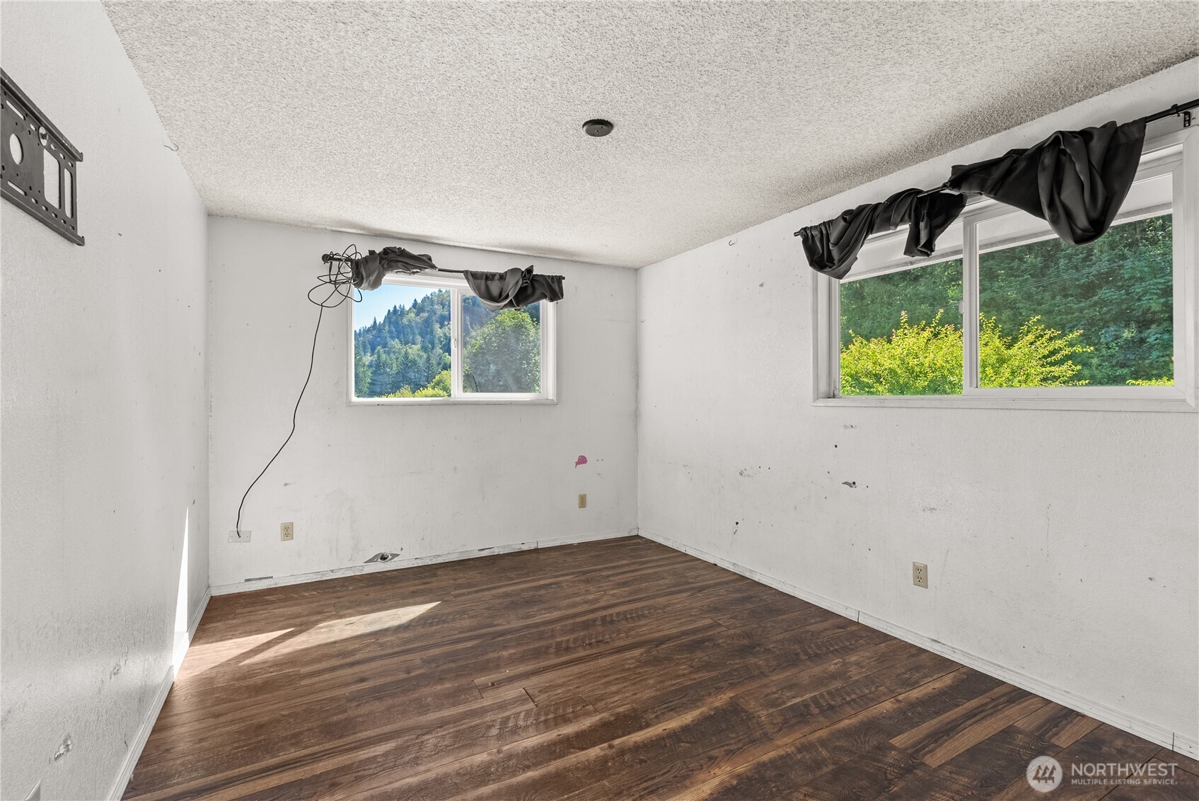 431 Highland Valley Road Property Photo 22
