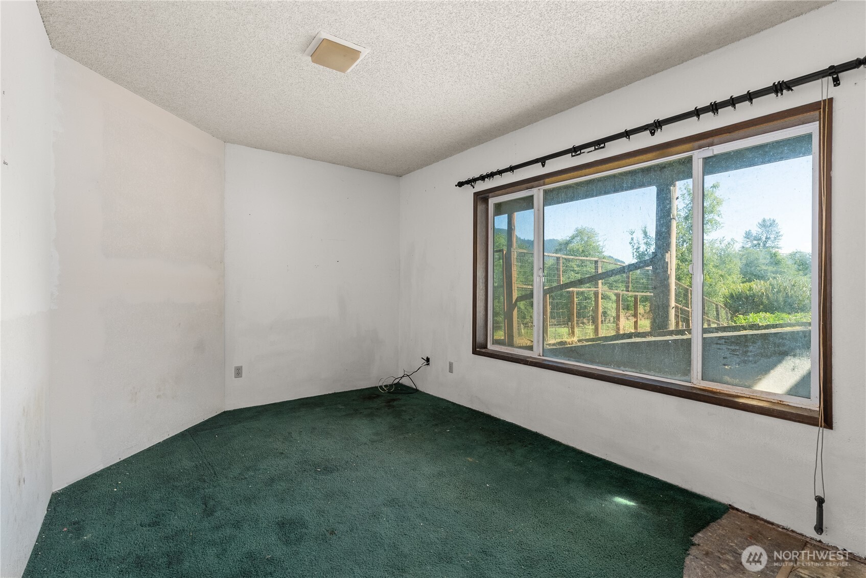 431 Highland Valley Road Property Photo 25