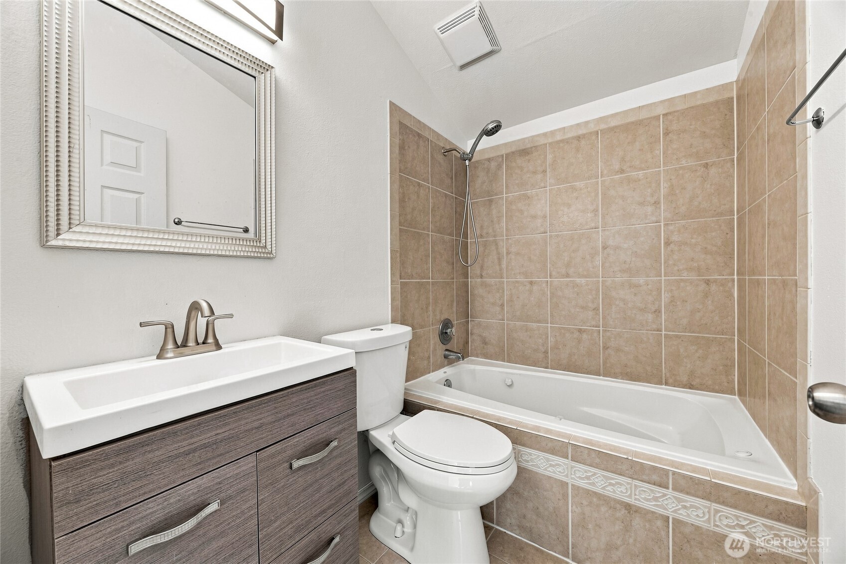 9127 164th Street Property Photo 27