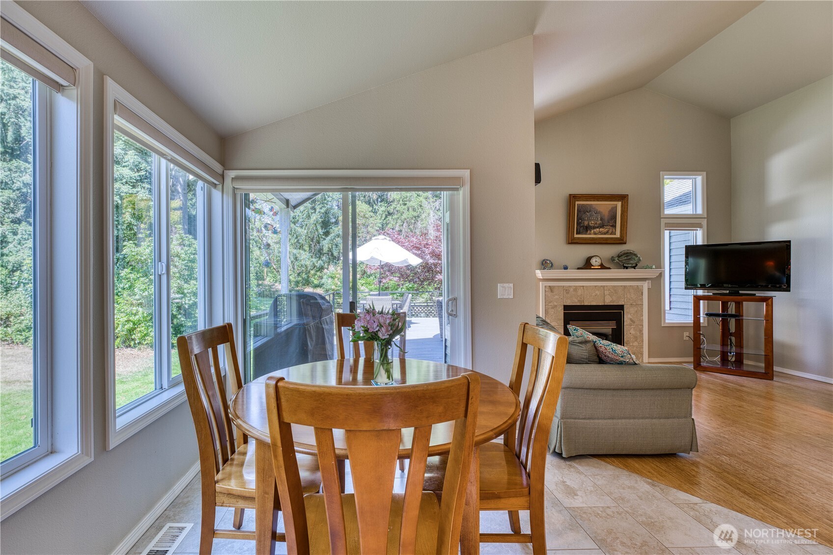6870 Starboard Lane Property Photo 12