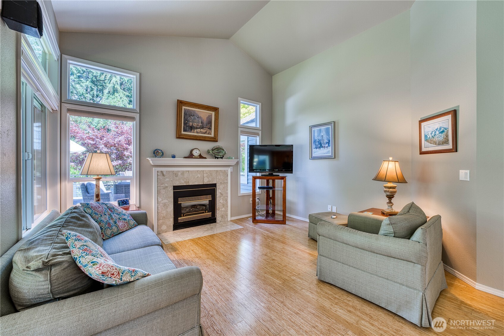 6870 Starboard Lane Property Photo 14