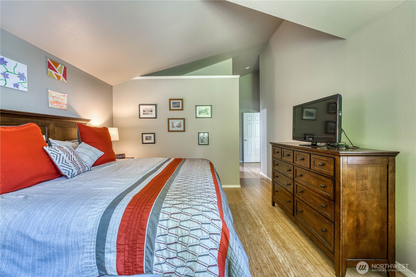 6870 Starboard Lane Property Photo 18
