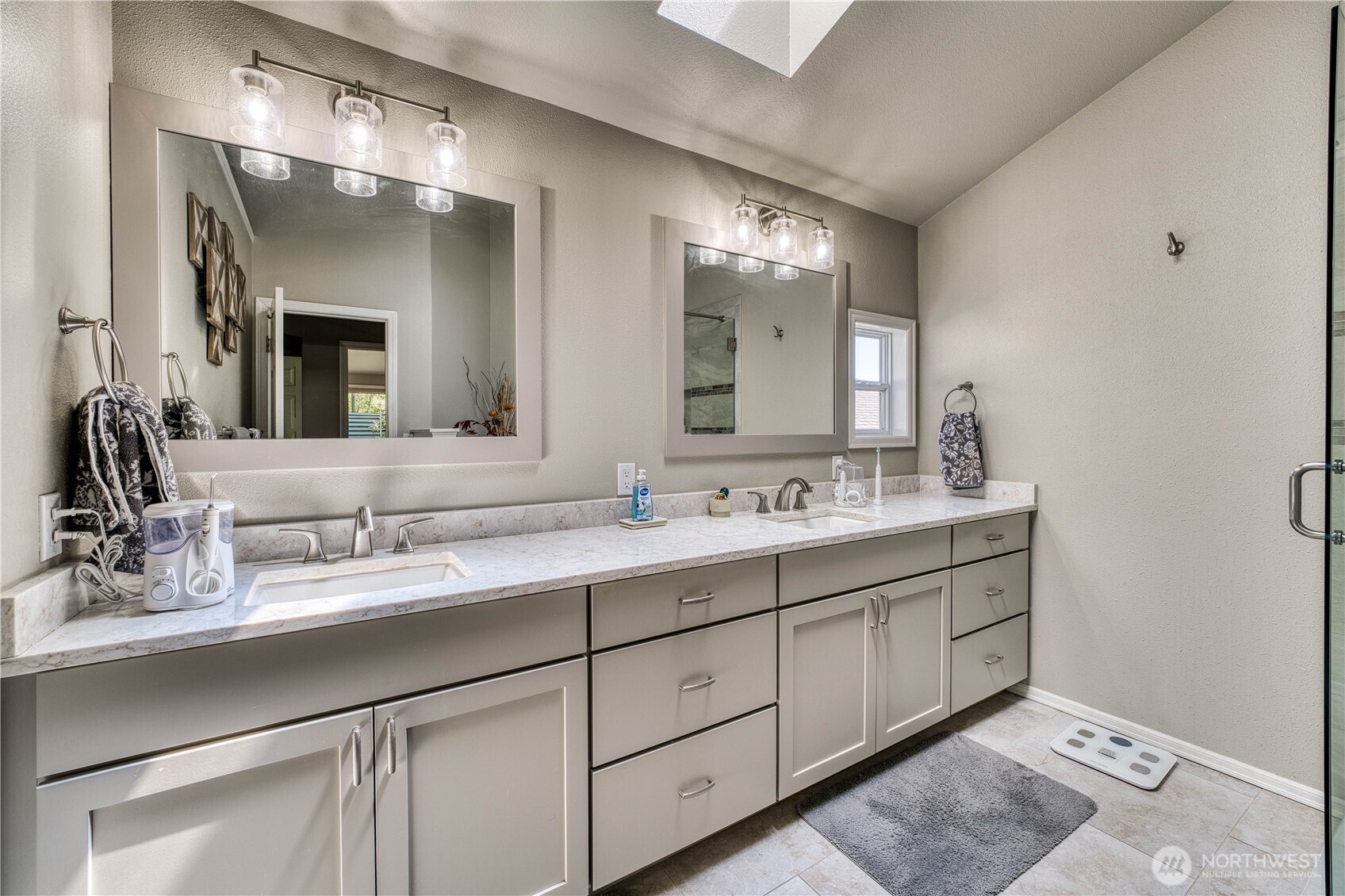 6870 Starboard Lane Property Photo 20