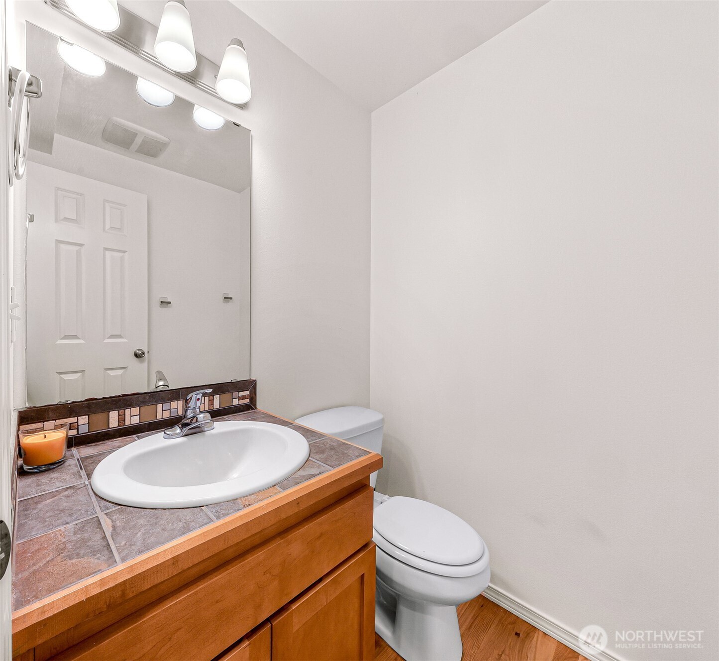 8516 Nesbit Avenue A Property Photo 15