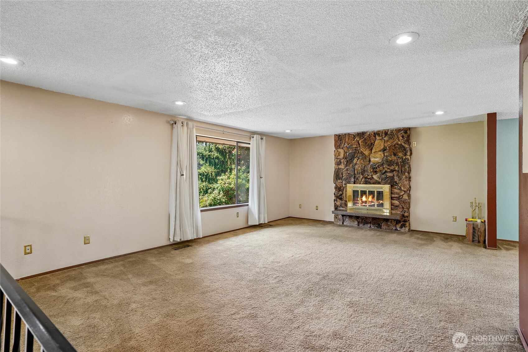 7503 John Dower Road Property Photo 5