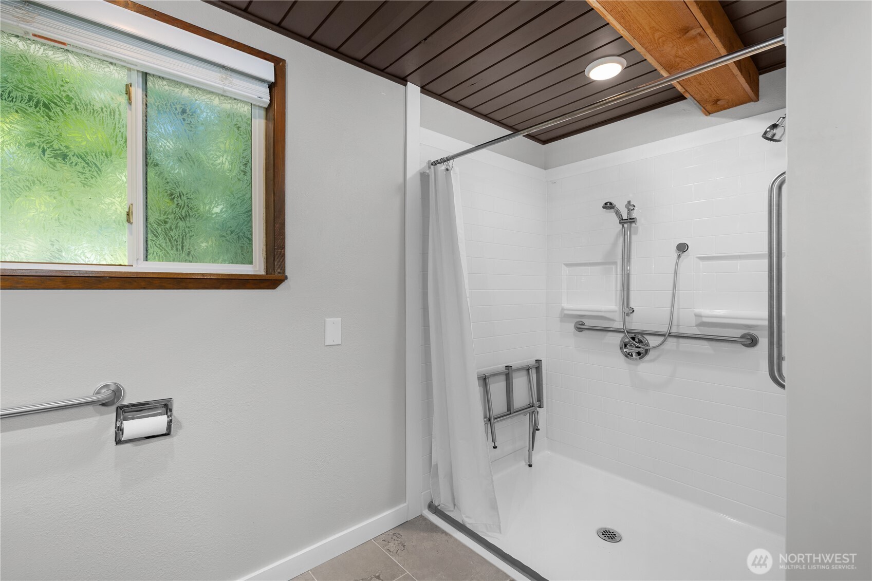 125 41st Avenue Property Photo 14
