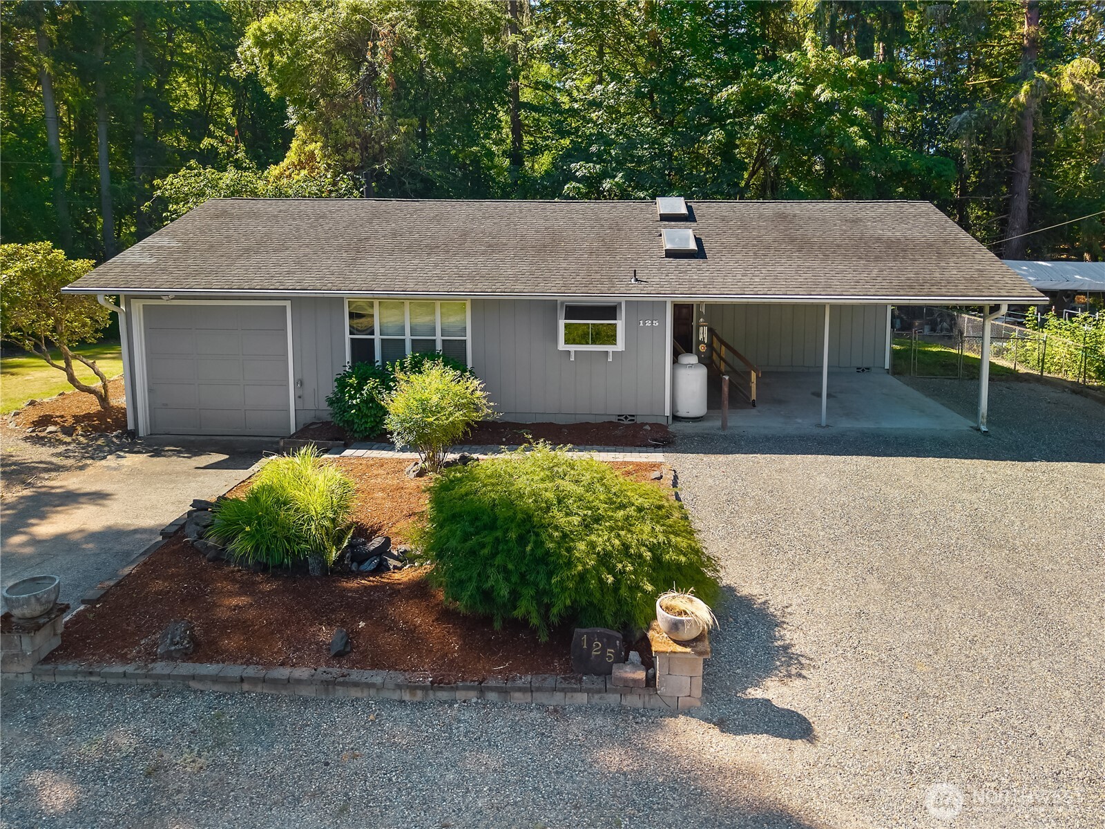 125 41st Avenue Property Photo 16
