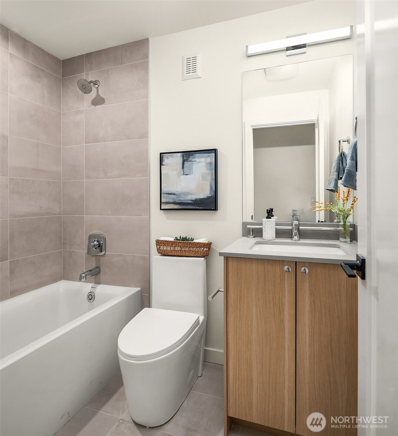 10835 11th Avenue Property Photo 18