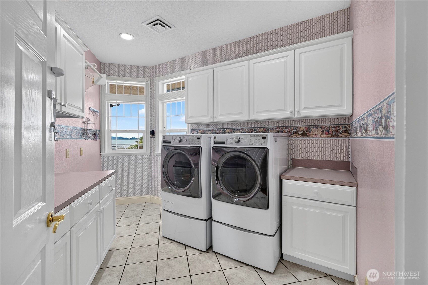 30 Cherry Street Property Photo 17