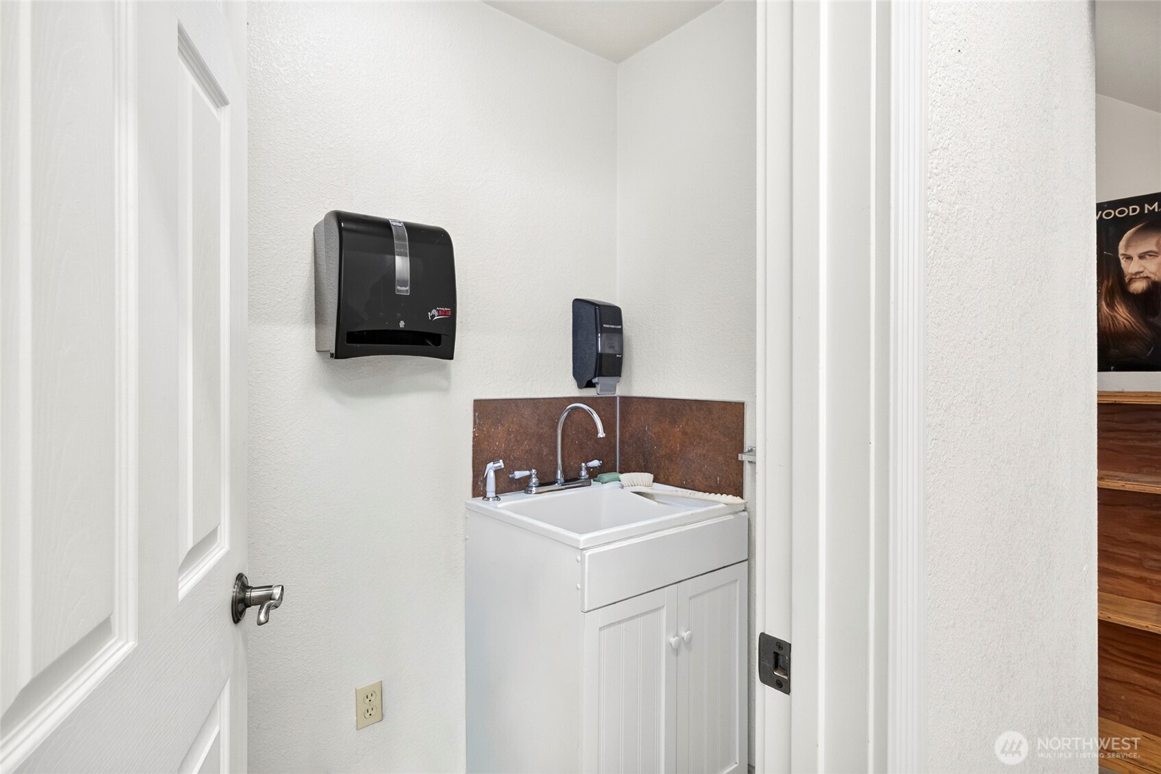 30 Cherry Street Property Photo 20