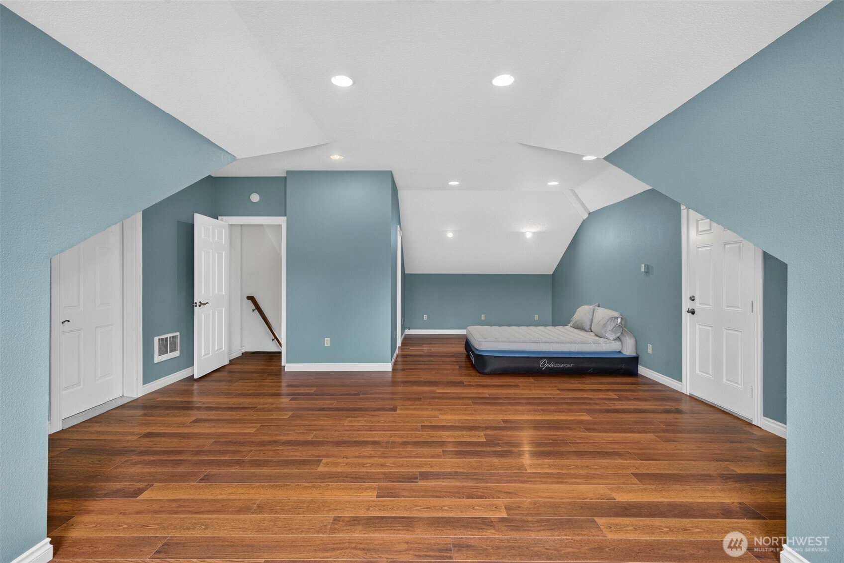 30 Cherry Street Property Photo 22