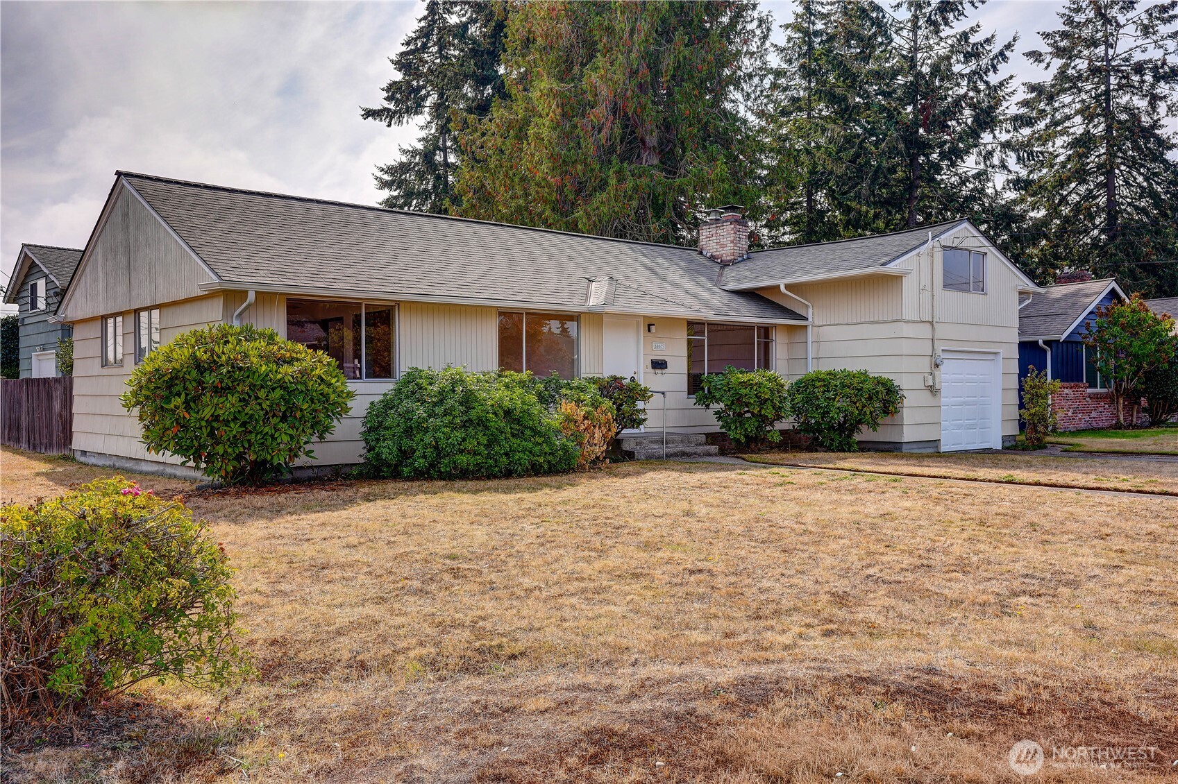 5002 N 18th Street Property Photo 1