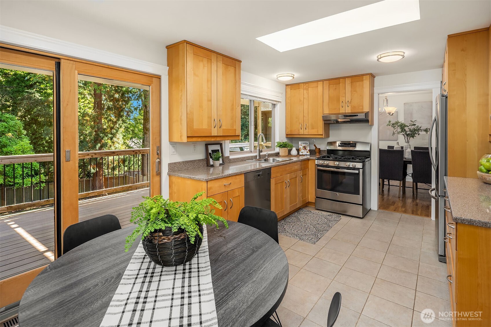2810 127th Avenue Property Photo 9