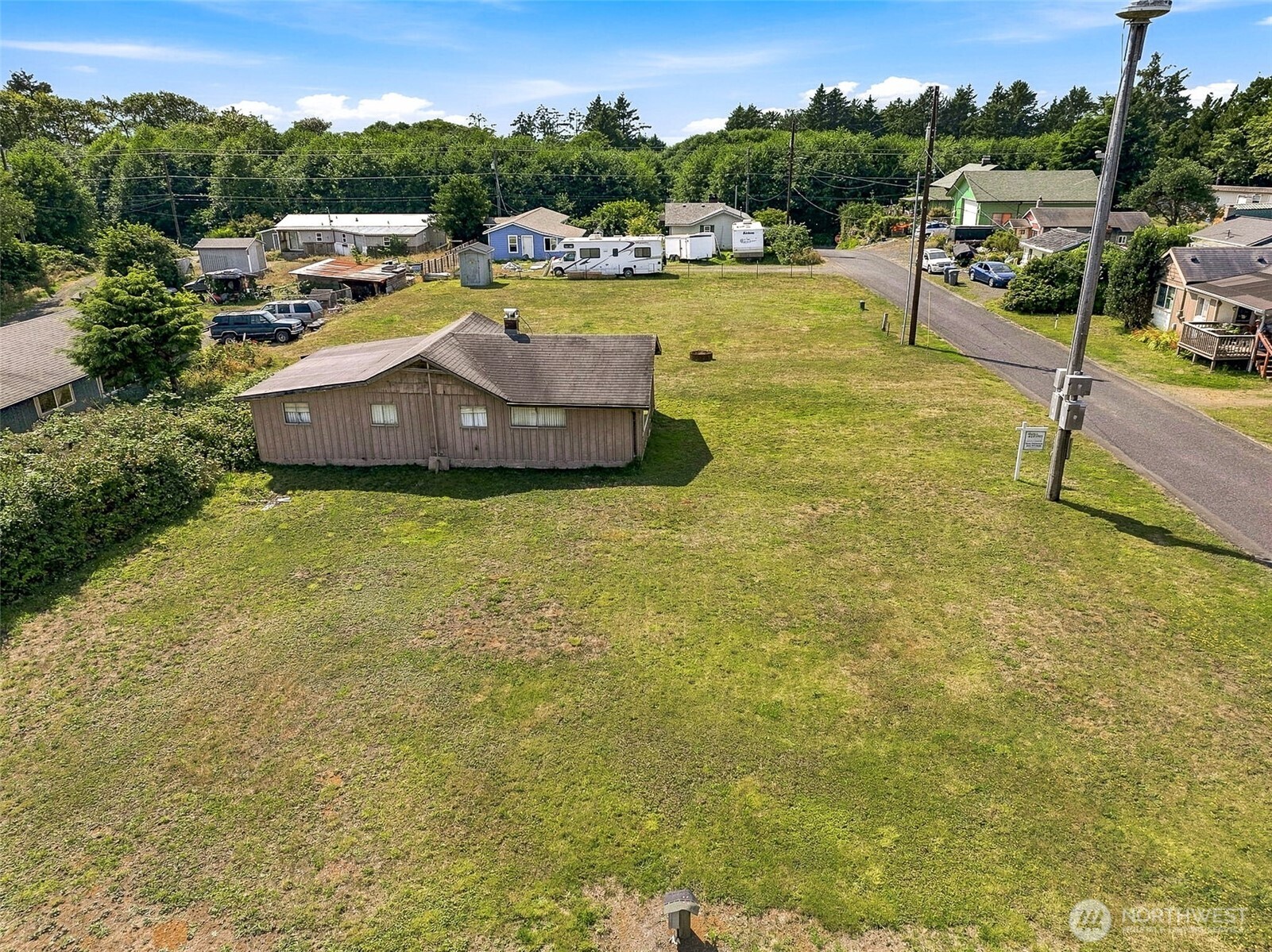 12 Aberdeen Street Property Photo 3
