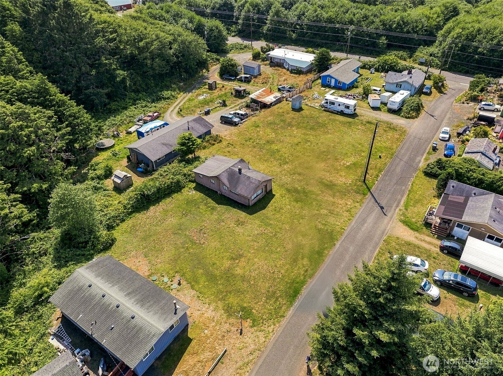 12 Aberdeen Street Property Photo 6