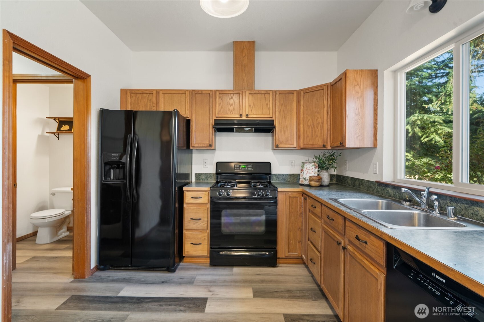 130 E Warbler Court Property Photo 10